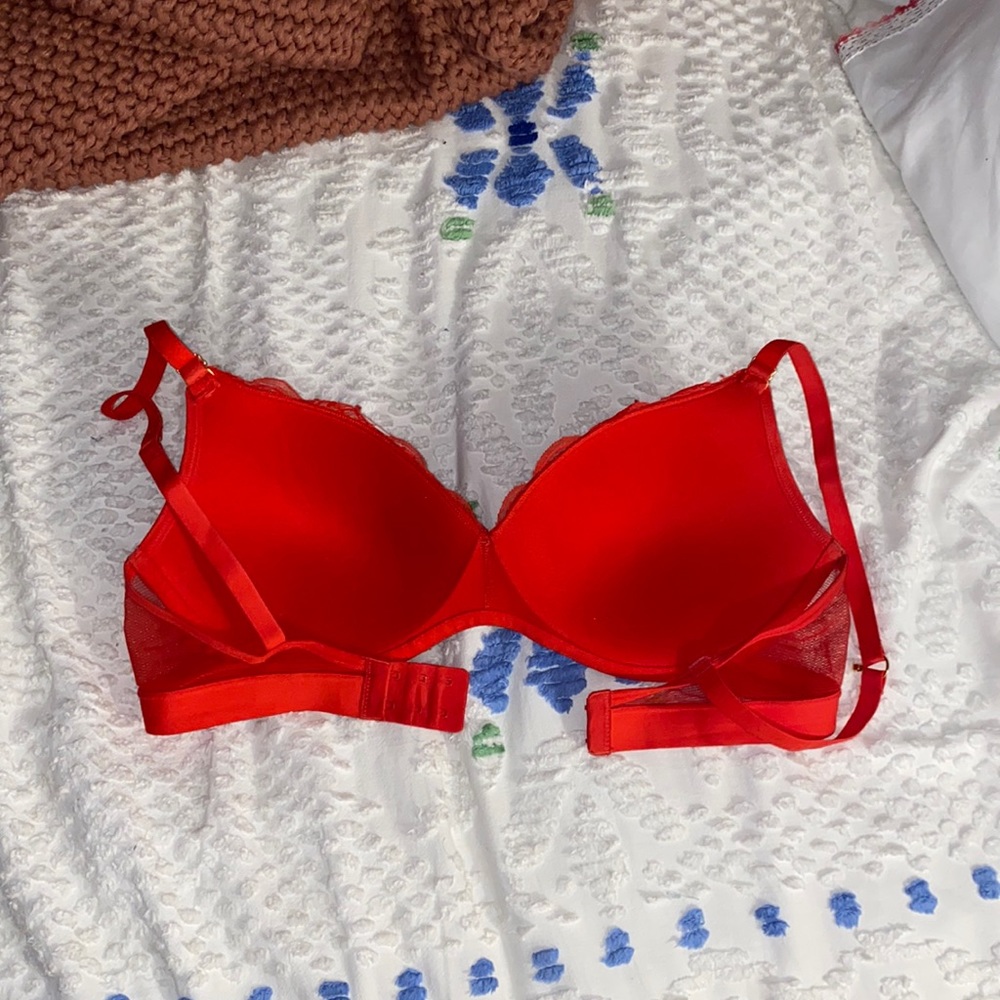 Lively Bra - image 2